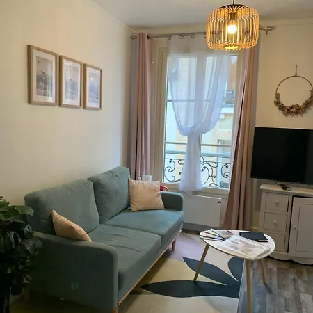 Le Entre Val Et Rose Apartamento